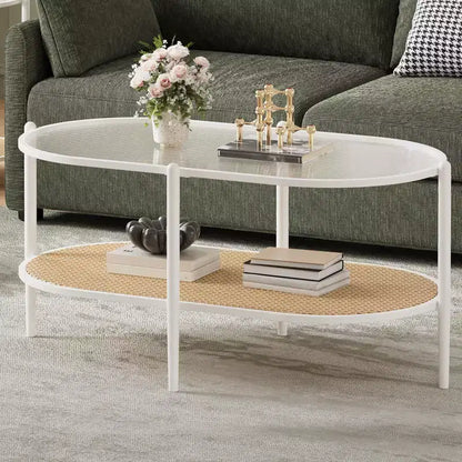 Tavolino da Caffè Ovale in Vetro con Effetto Onda, Ripiano in Rattan e Struttura in Metallo
